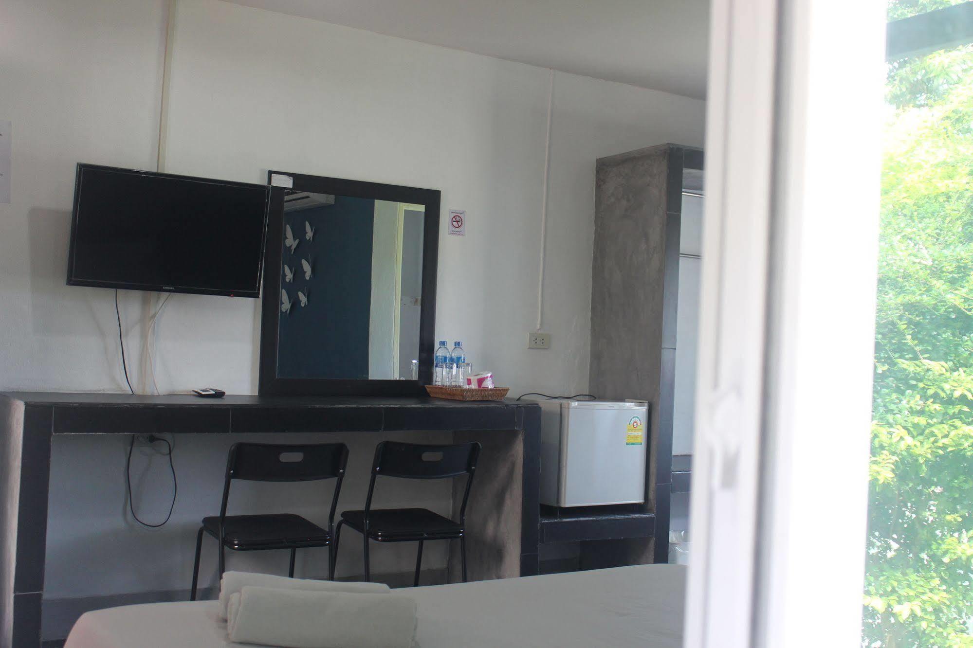 Krabi Nemo House Pansiyon Ao Nang Dış mekan fotoğraf